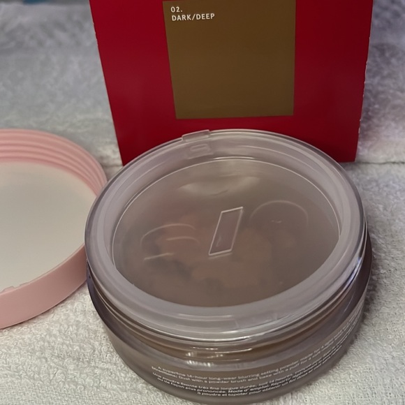 {O/S Beauty} Ultimate Setting Powder Deep Dark BNIB - Picture 7 of 8